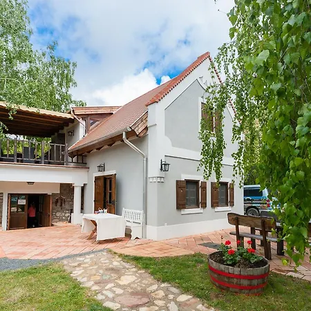 Birtok Royal Apartmanhaz