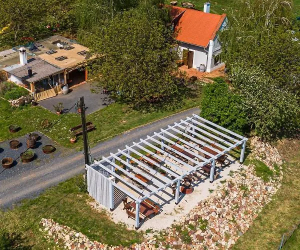 Birtok Royal Apartmanhaz 3* Tagyon